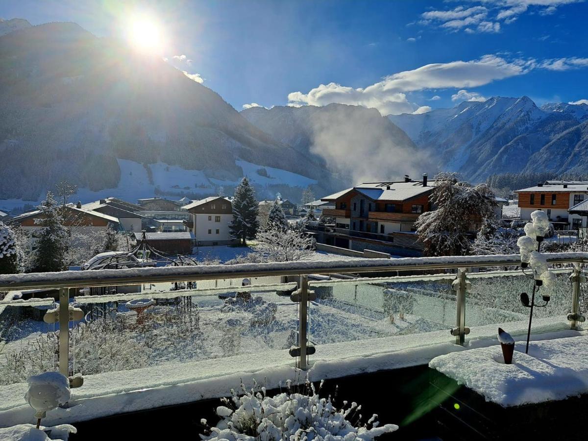 Hotel Garni Pinzgau, Bernd Huettl Neukirchen am Großvenediger Eksteriør billede